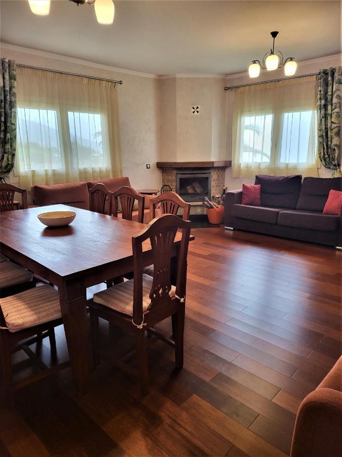Cozy Farmhouse アラフォ エクステリア 写真